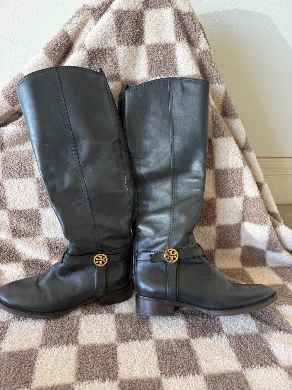 Tory Burch Boots